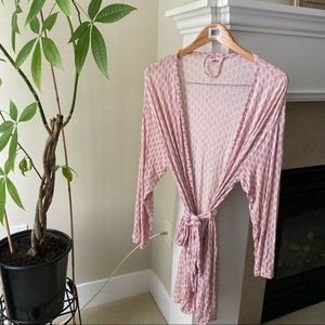 La Vie En Rose Pink Paisley Patterned Robe